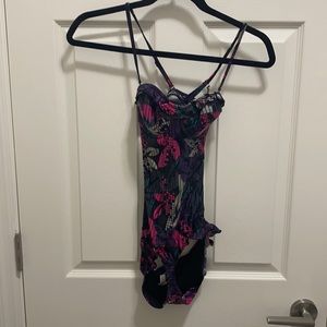 Vans Swimsuit floral monokini one piece cut out